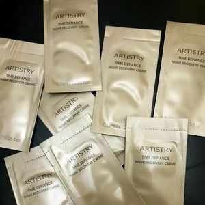 Lot of 15 ARTISTRY Time Defiance Night Recovery Creme Samples Size